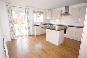 Kitchen- click for photo gallery
